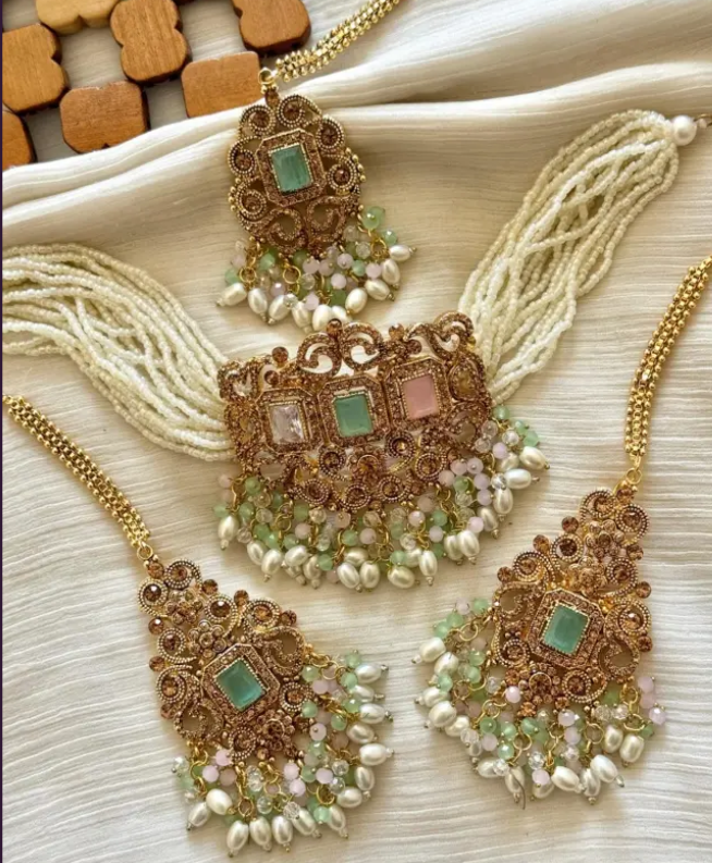 Egyptian Indian look