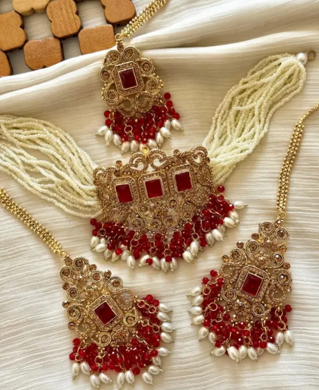 Egyptian Indian look