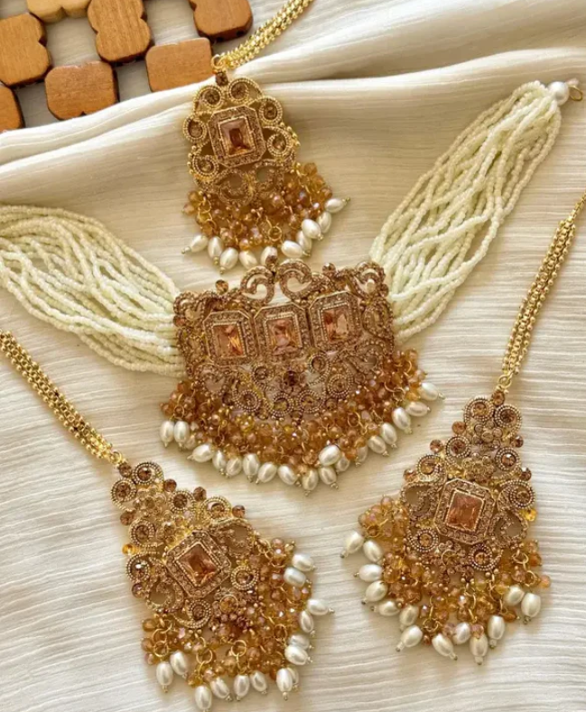 Egyptian Indian look