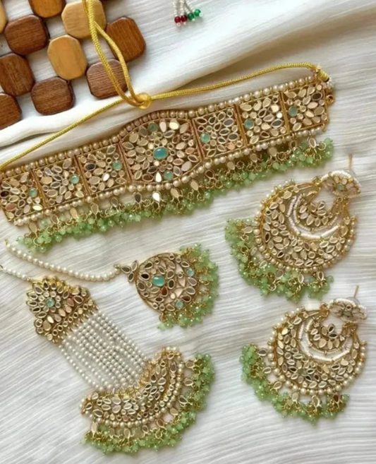 Kundan Paratha Jhumar Set
