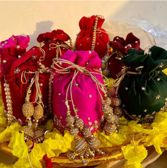 MOTIA FLORAL POTLI